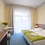 Zorza Otel
