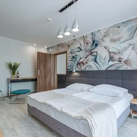 Zorza Hotel 2*